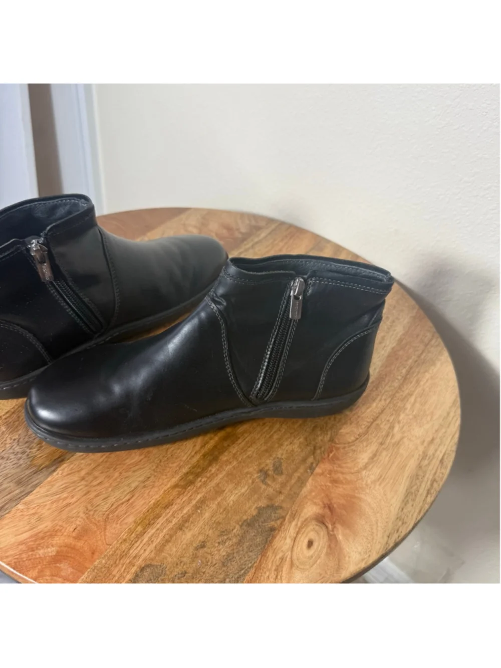 Women's Birkenstock Black Leather Ankle Boots & Booties Size 6